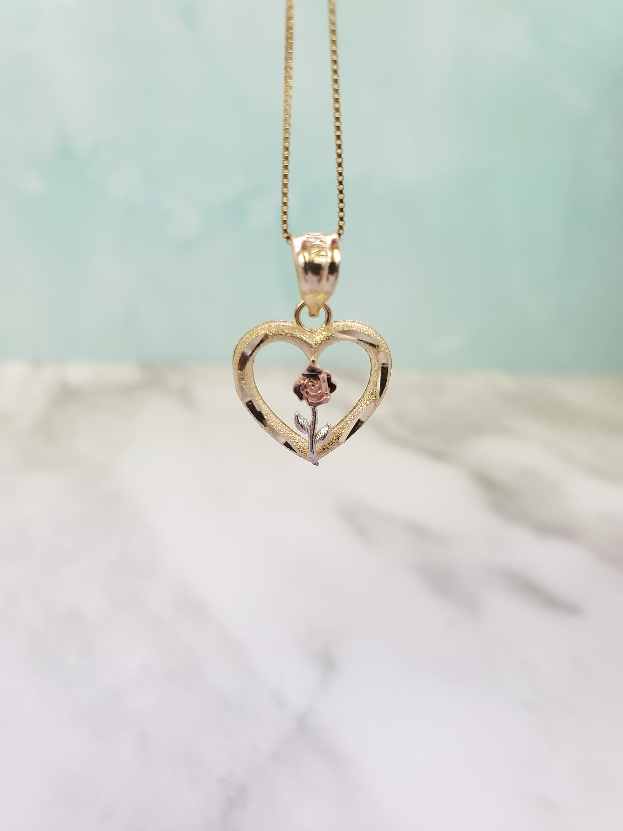 10K Solid Real Gold Valentine Tri-Color Heart with Flower Charm (S) with Box Chain