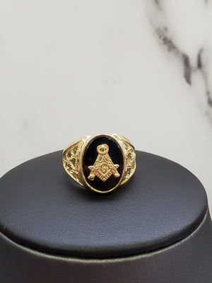 10K Solid Yellow Gold B/ONYX Oval Masonic Men's Ring