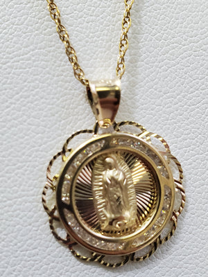 10K Gold CZ Round m. Mary Charm