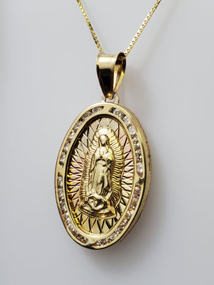 10K Gold of M. Mary & Jesus charm