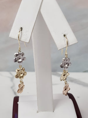 10K Trio Gold Hawaiian Flowers Dangle Earrings