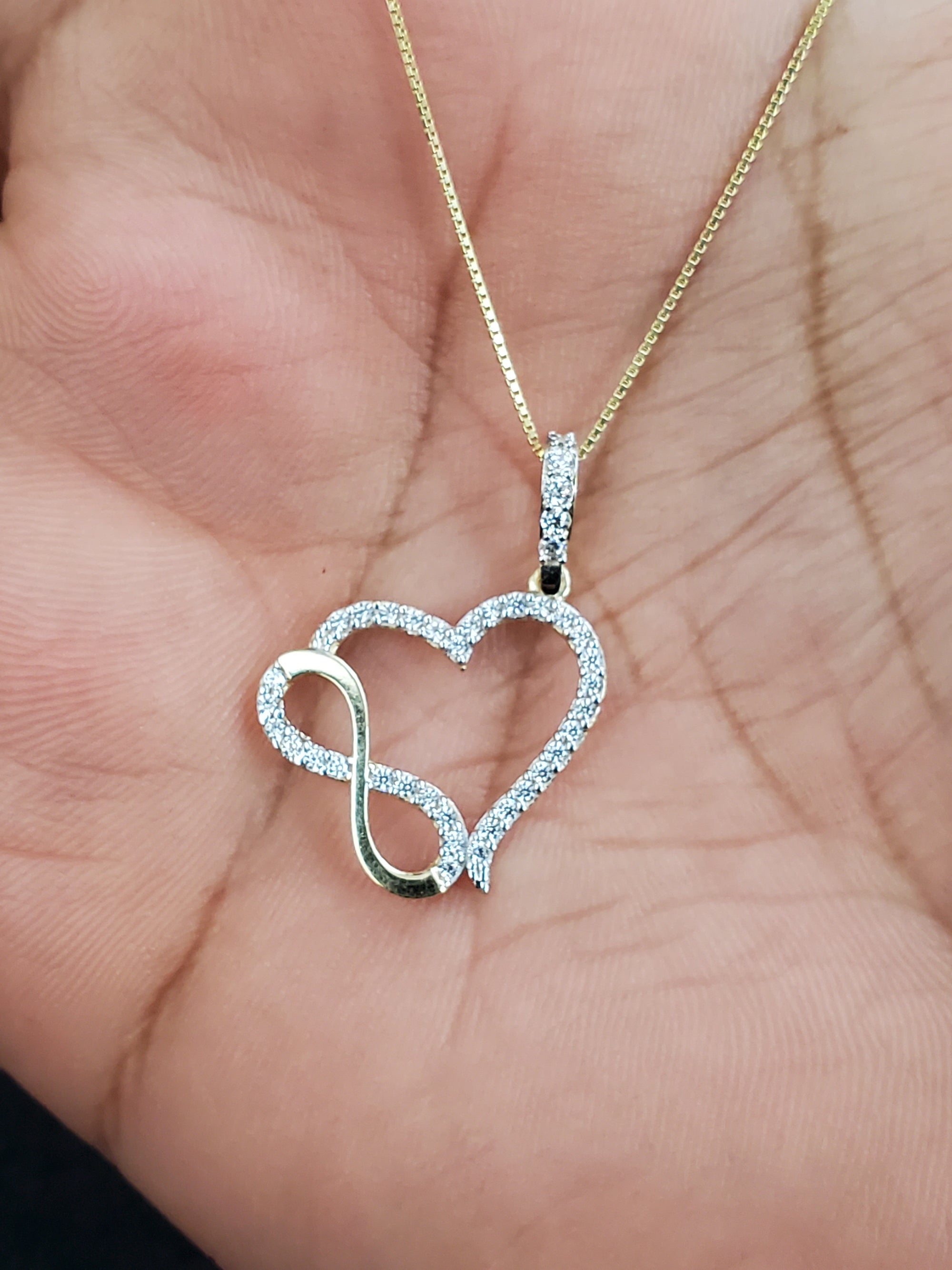 10K Gold Heart charm