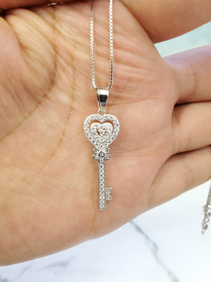 925 S/Silver Heart Key Charm