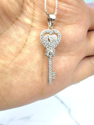 925 S/Silver Heart Key Charm