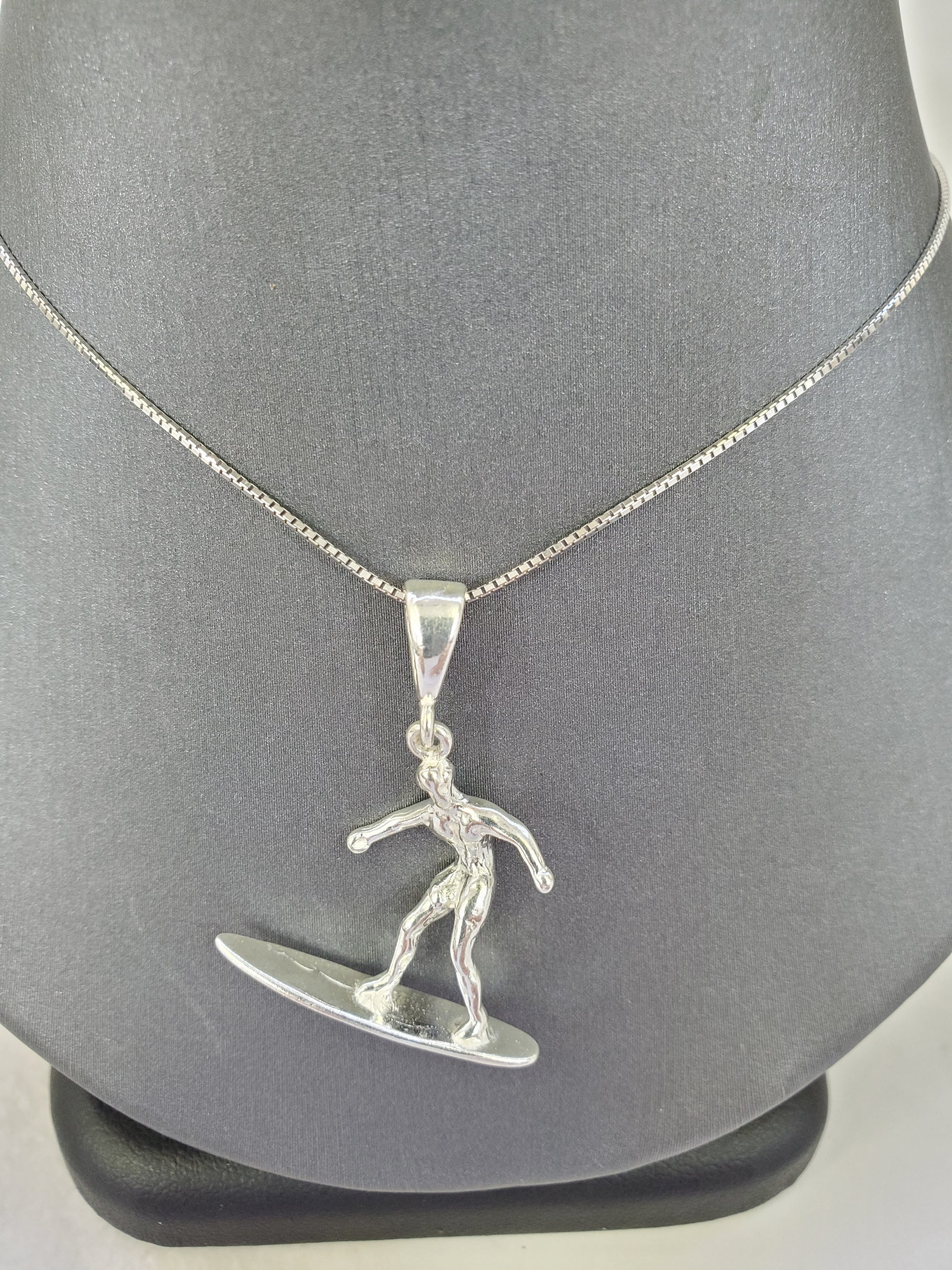 925 Sterling Silver (Made in Italy) Surfer Boarding Player Game Charm with Box Chain