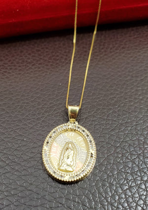 10K Solid Yellow Gold Mother Mary Round Cz Pendant Charm with Box Chain