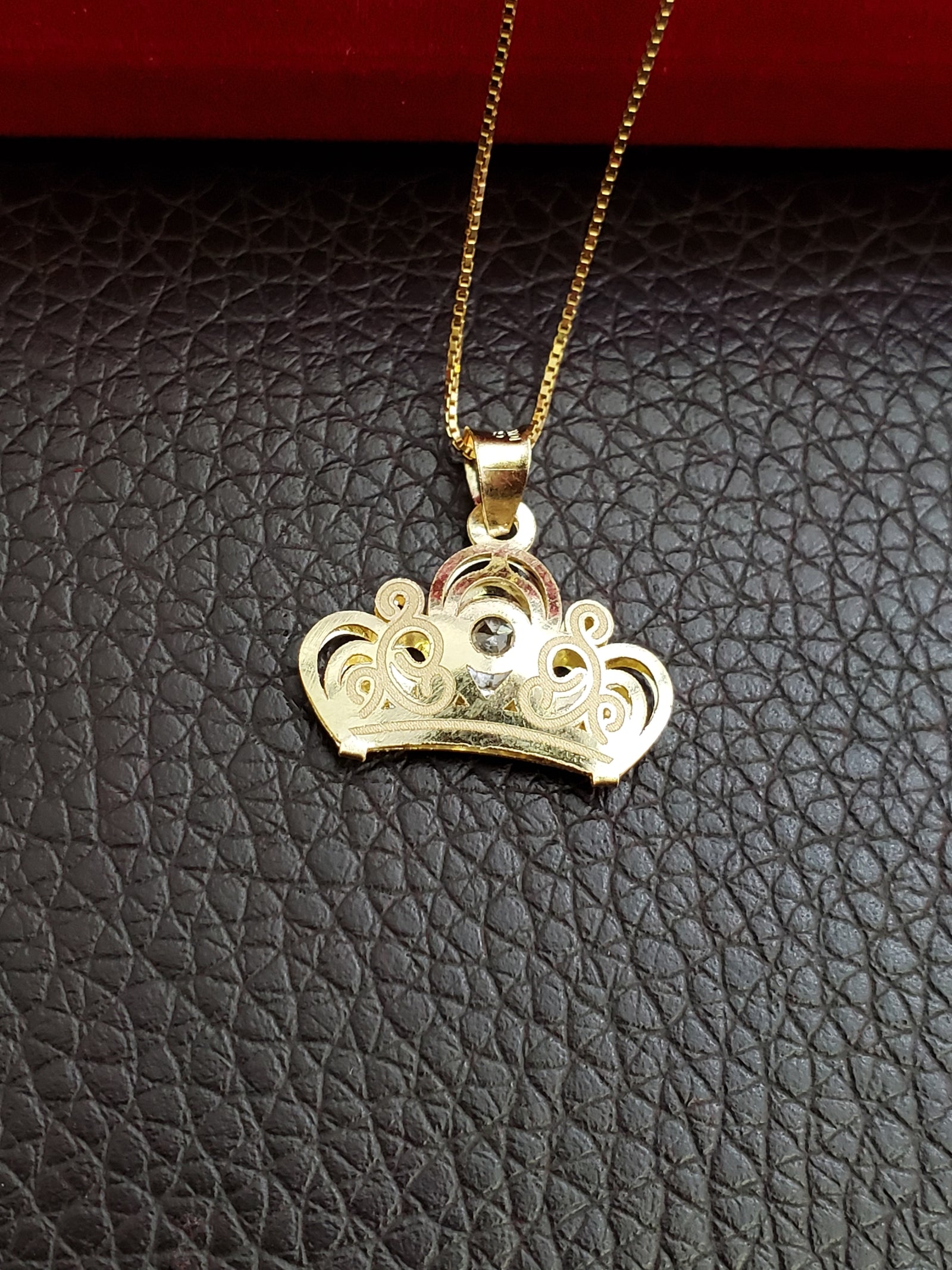 10K Real Yellow Gold CZ Crown Pendant Charm with Box Chain