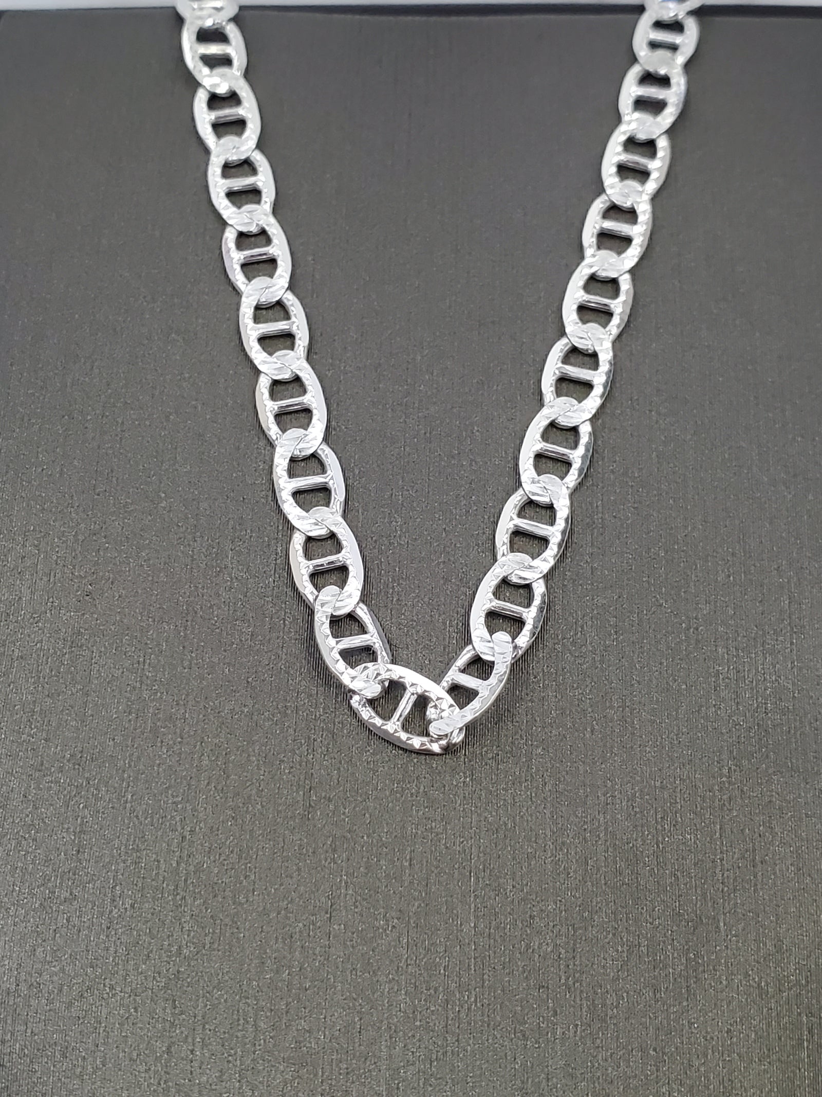 925 Sterling Silver (Made in Italy) Marina Link Pave Chain